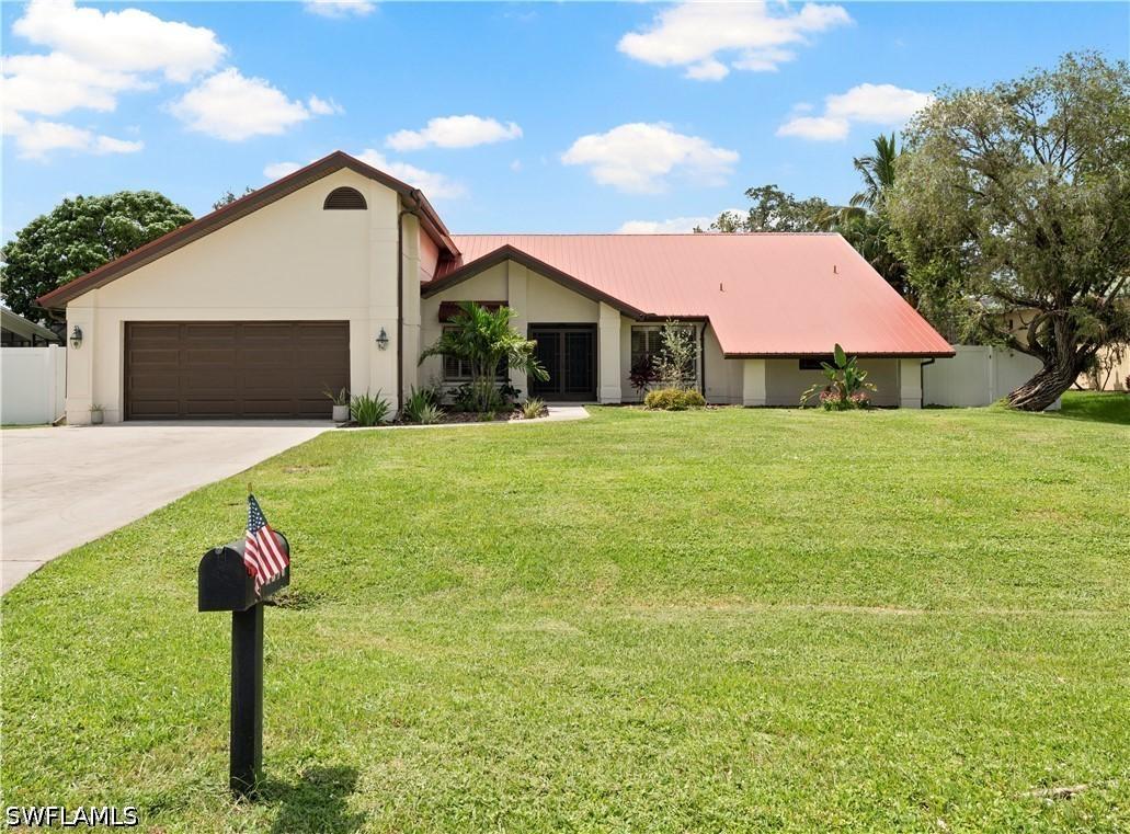 6560 Kestrel Cir., Fort Myers, FL 33966