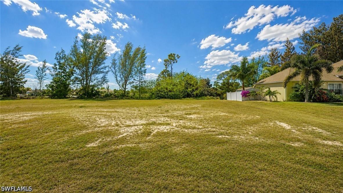 4304 NE 21st Ave., Cape Coral, FL 33909