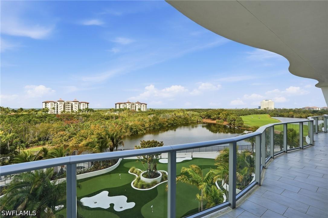 4810 Pelican Colony #403, Bonita Springs, FL 34134