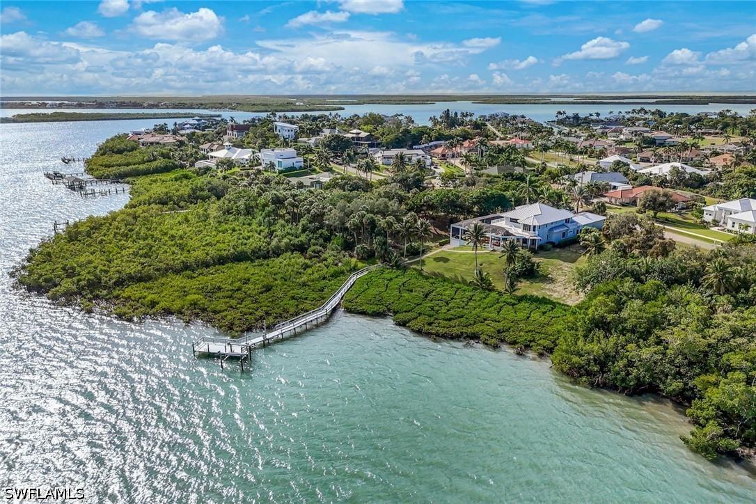831 Caxambas Dr., Marco Island, FL 34145
