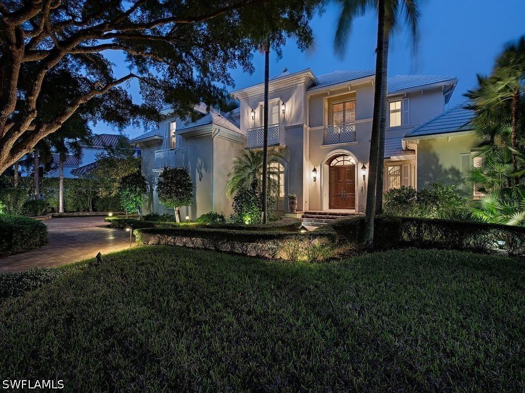 235 Little Harbour Ln., Naples, FL 34102
