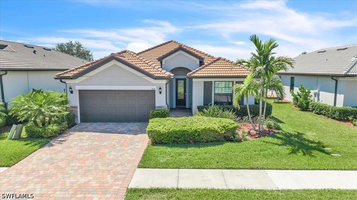 3049 Walnut Grove Ln., Alva, FL 33920