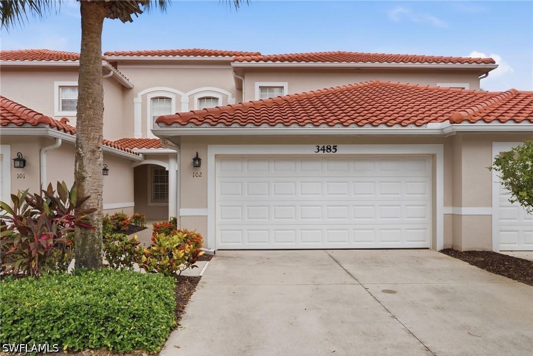 3485 Grand Cypress Dr. #102, Naples, FL 34119