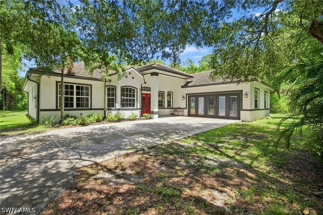 5791 Golden Gate Pkwy., Naples, FL 34116