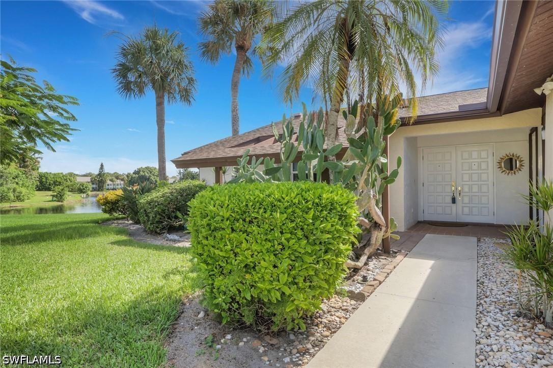 147 Round Key Cir. #P1, Naples, FL 34112