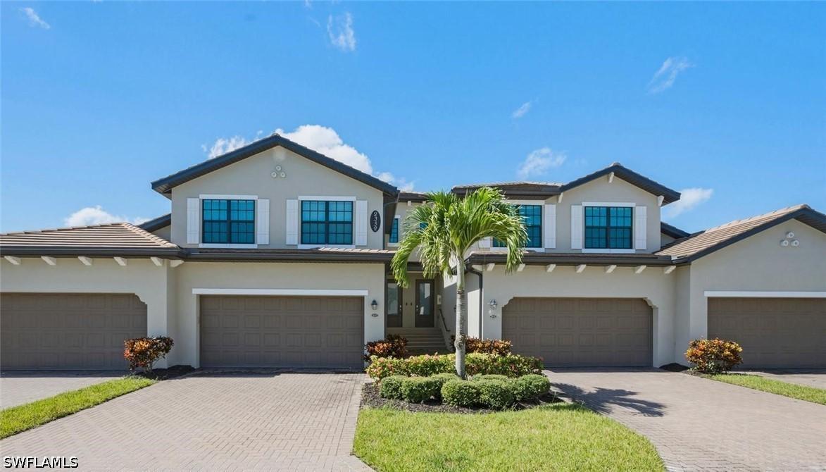 2352 Anguilla Dr. #201, Naples, FL 34120