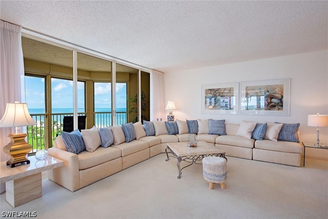 4051 Gulf Shore Blvd. #706, Naples, FL 34103