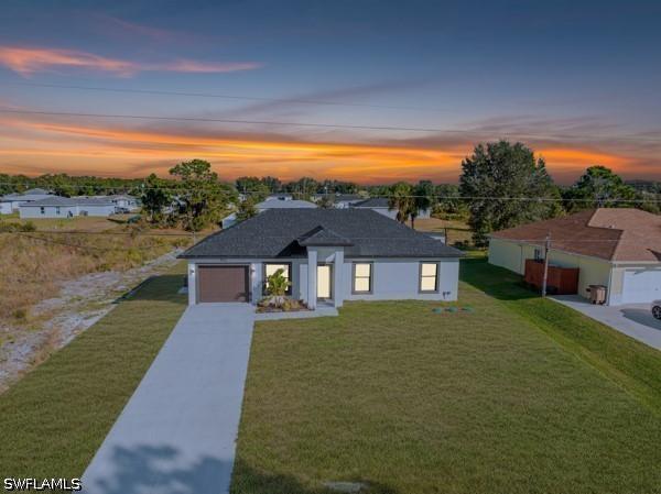 556 Woodview Dr., Lehigh Acres, FL 33972