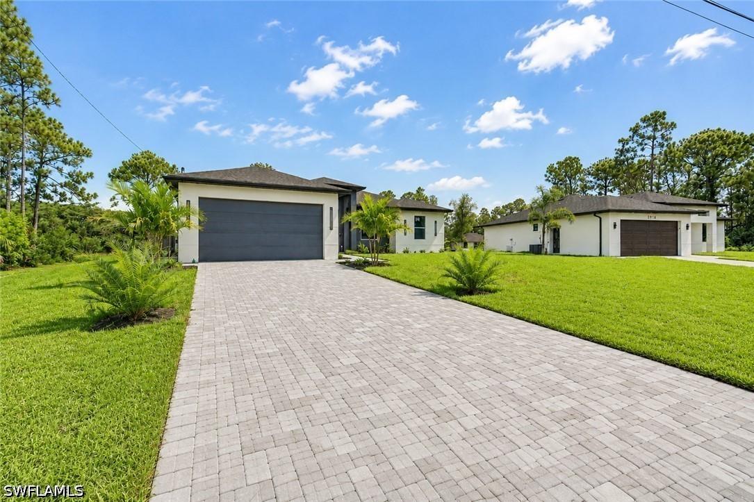 720 Bennington Dr., Lehigh Acres, FL 33974
