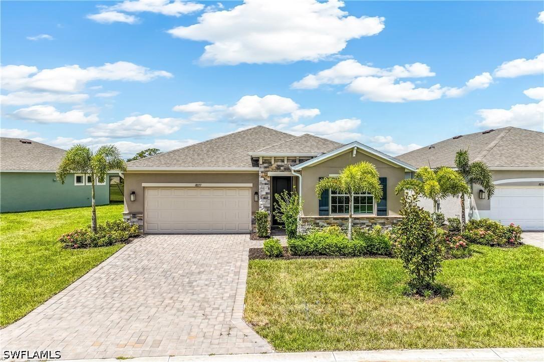 18227 Water Crossing Dr., North Fort Myers, FL 33917