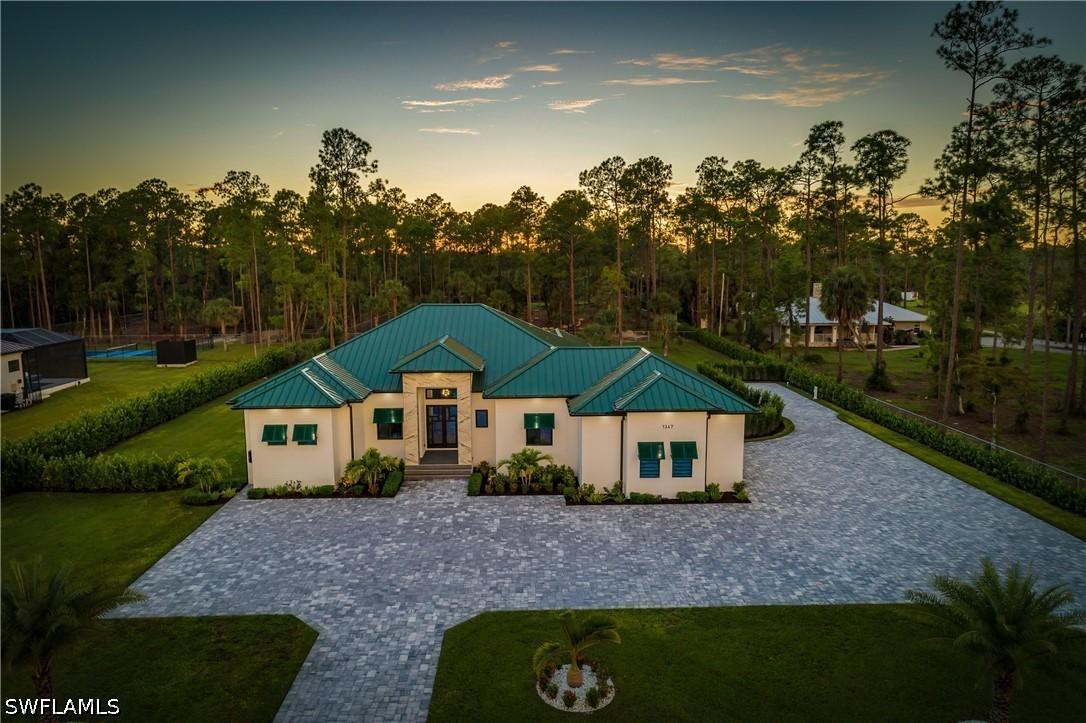 1347 23rd St., Naples, FL 34117