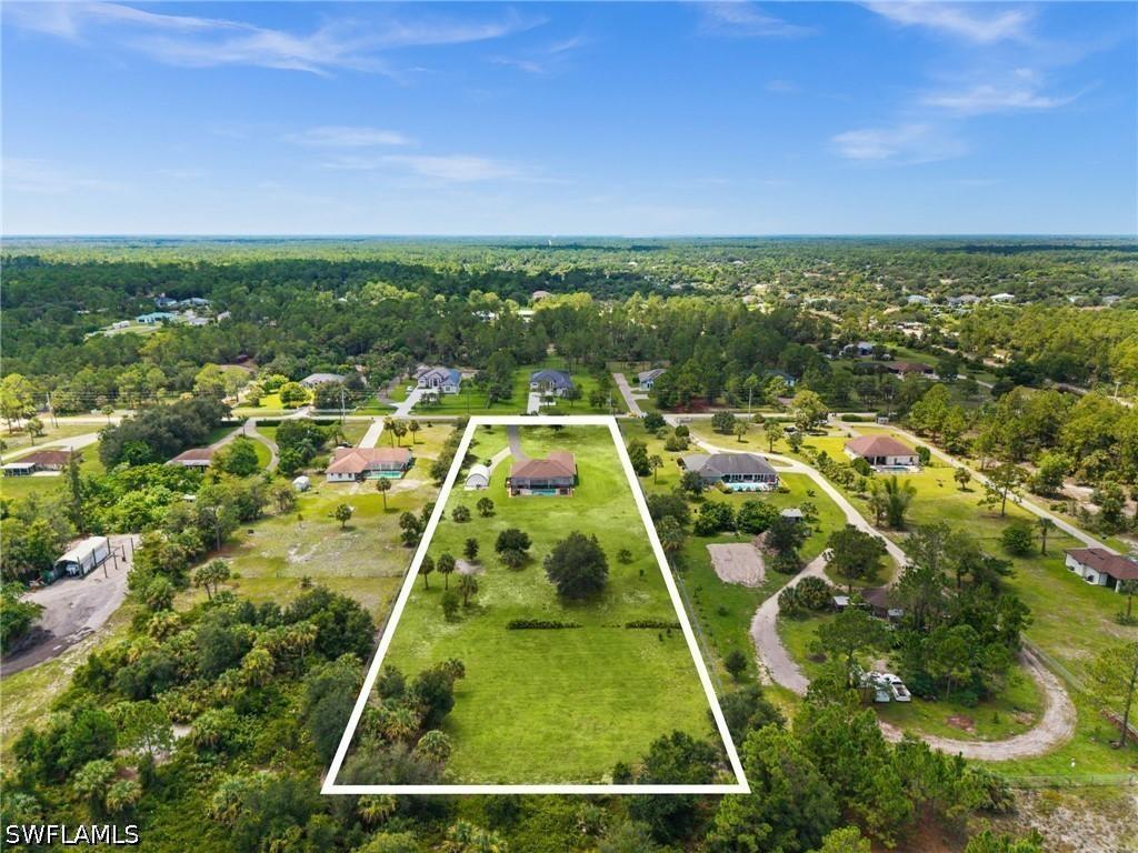 411 24th Ave., Naples, FL 34120