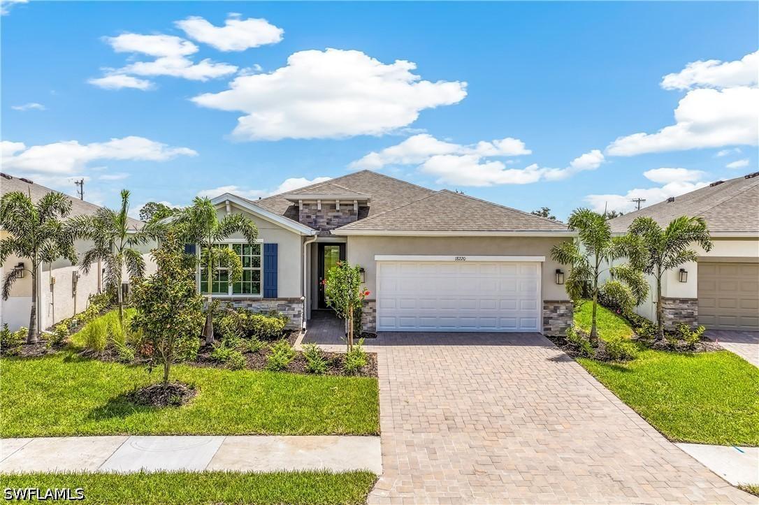 18220 Water Crossing Dr., North Fort Myers, FL 33917