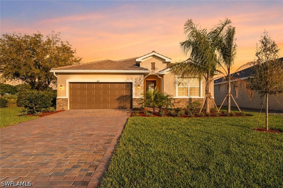 3103 E Windsor Dr., Alva, FL 33920