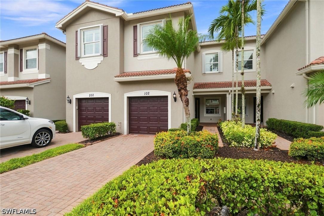 6509 Monterey Point #102, Naples, FL 34105