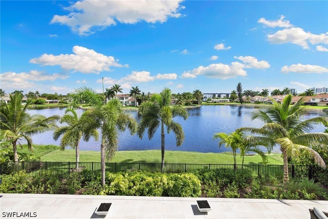 528 Turtle Hatch Rd., Naples, FL 34103