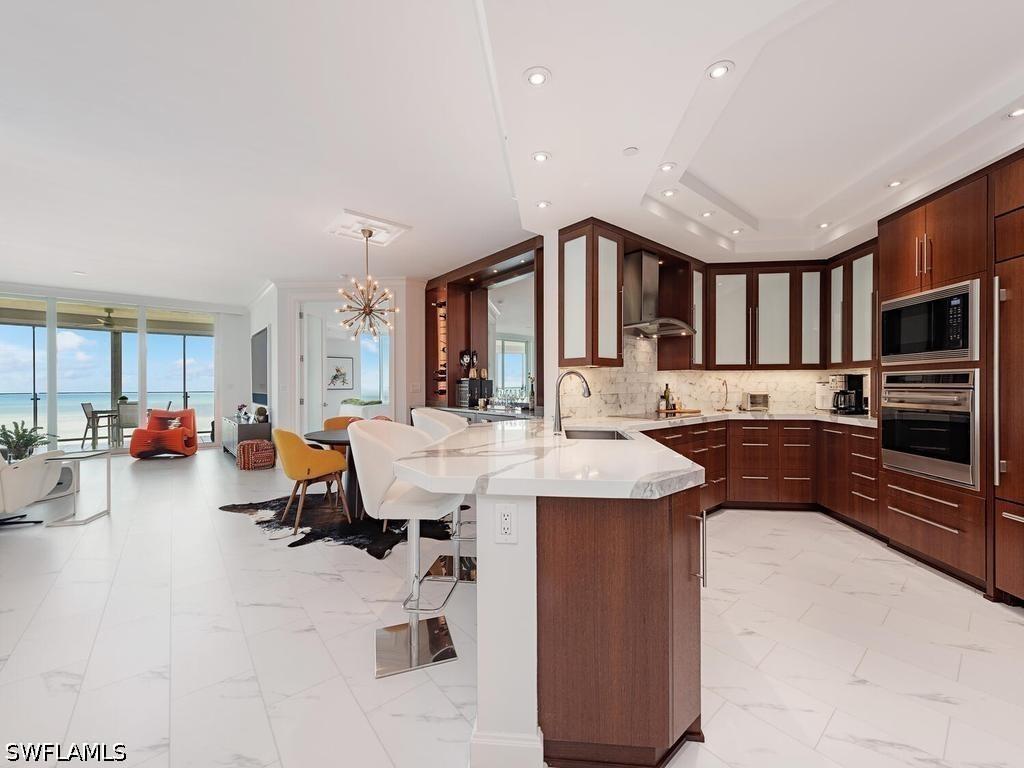 60 Seagate Dr. #1505, Naples, FL 34103