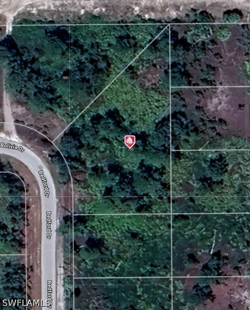 705 Bedford Dr., Lehigh Acres, FL 33974