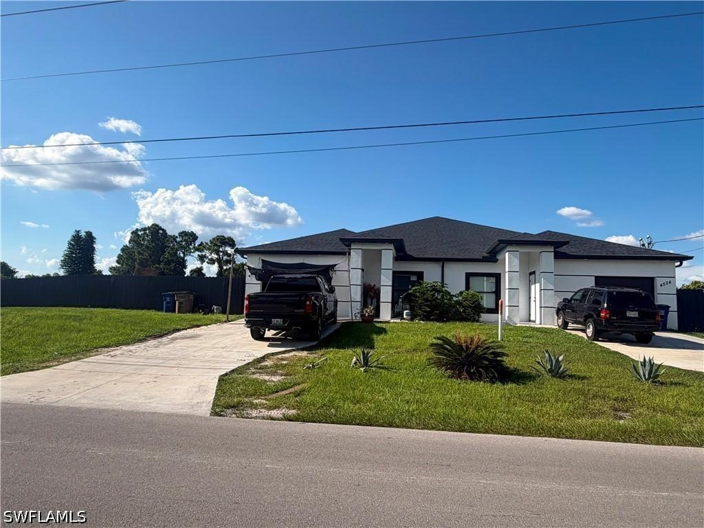 4526 Douglas Ln., Lehigh Acres, FL 33973