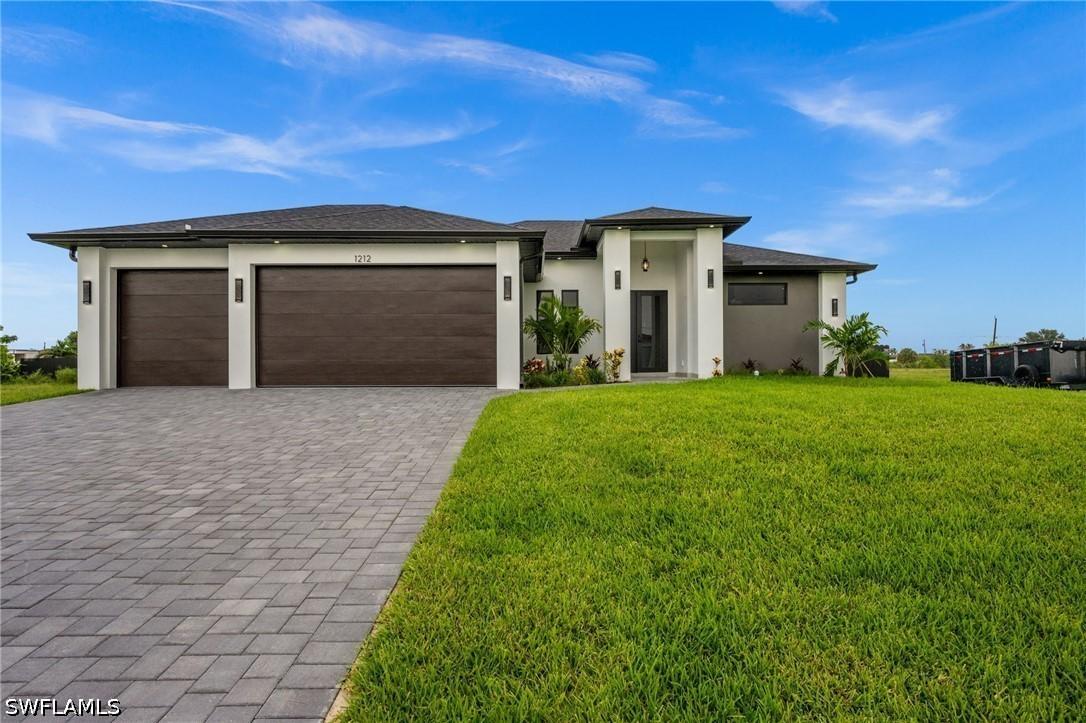 1212 NW 33rd Pl., Cape Coral, FL 33993