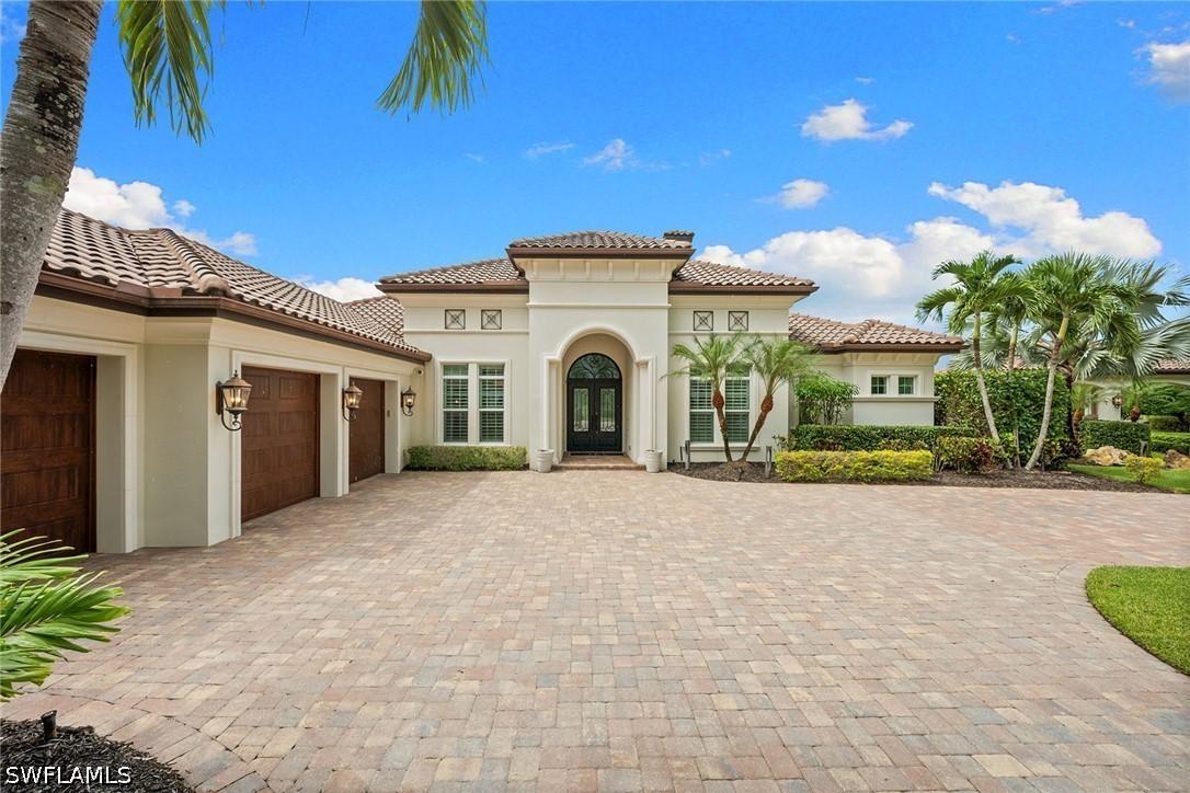 11979 Maidstone Ct., Naples, FL 34120
