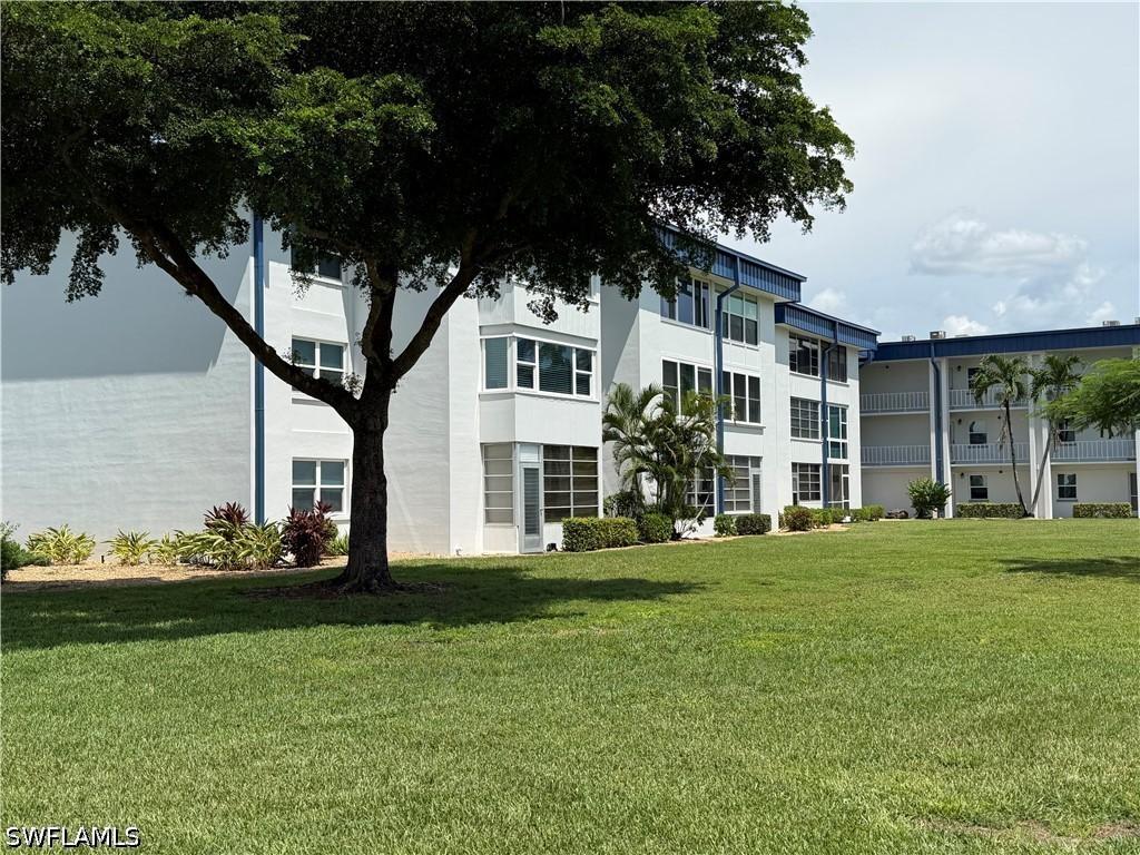 1724 Pine Valley Dr. #202, Fort Myers, FL 33907
