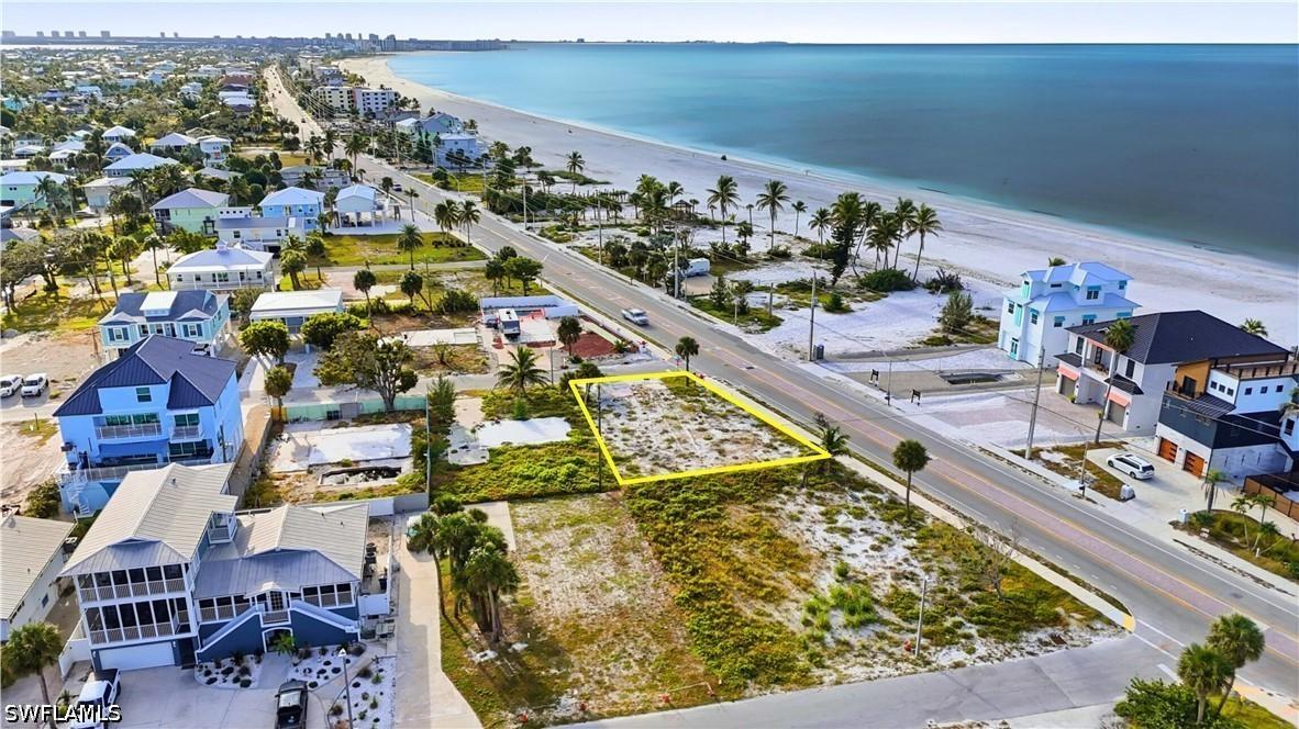 101 Hibiscus Dr., Fort Myers Beach, FL 33931