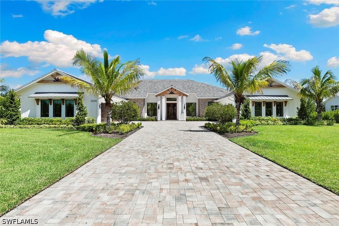 2309 Anthony Ct., Naples, FL 34109