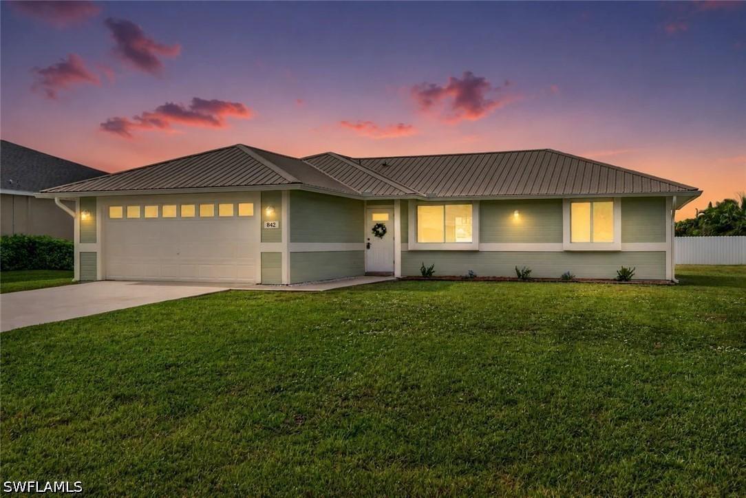 842 NW 2nd St., Cape Coral, FL 33993