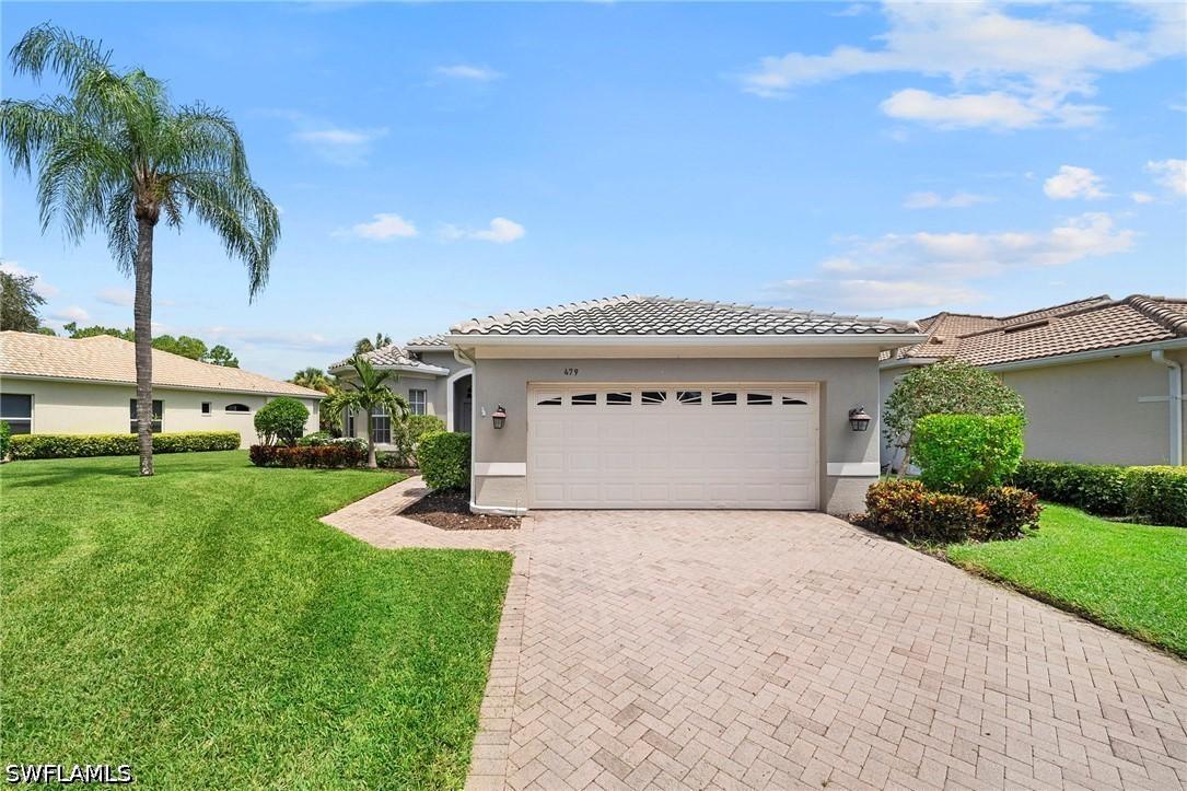 479 Preswick Ln., Naples, FL 34120