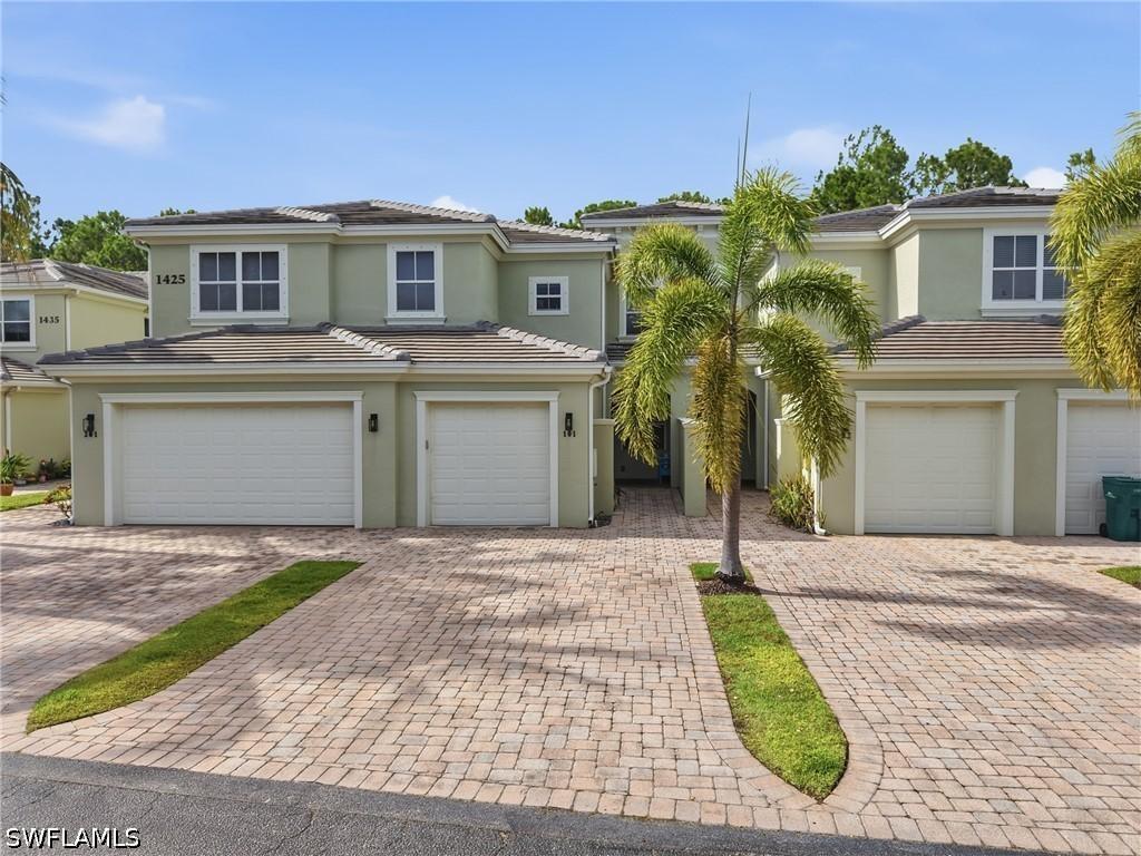 1425 Mariposa Cir. #101, Naples, FL 34105
