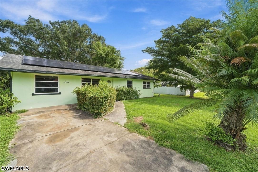 12374 Fourth St., Fort Myers, FL 33905