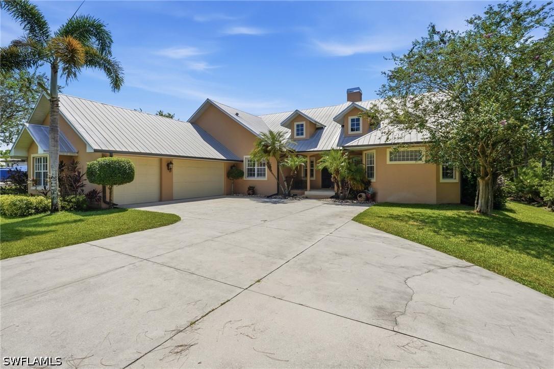 18241 Riverwind Dr., Alva, FL 33920