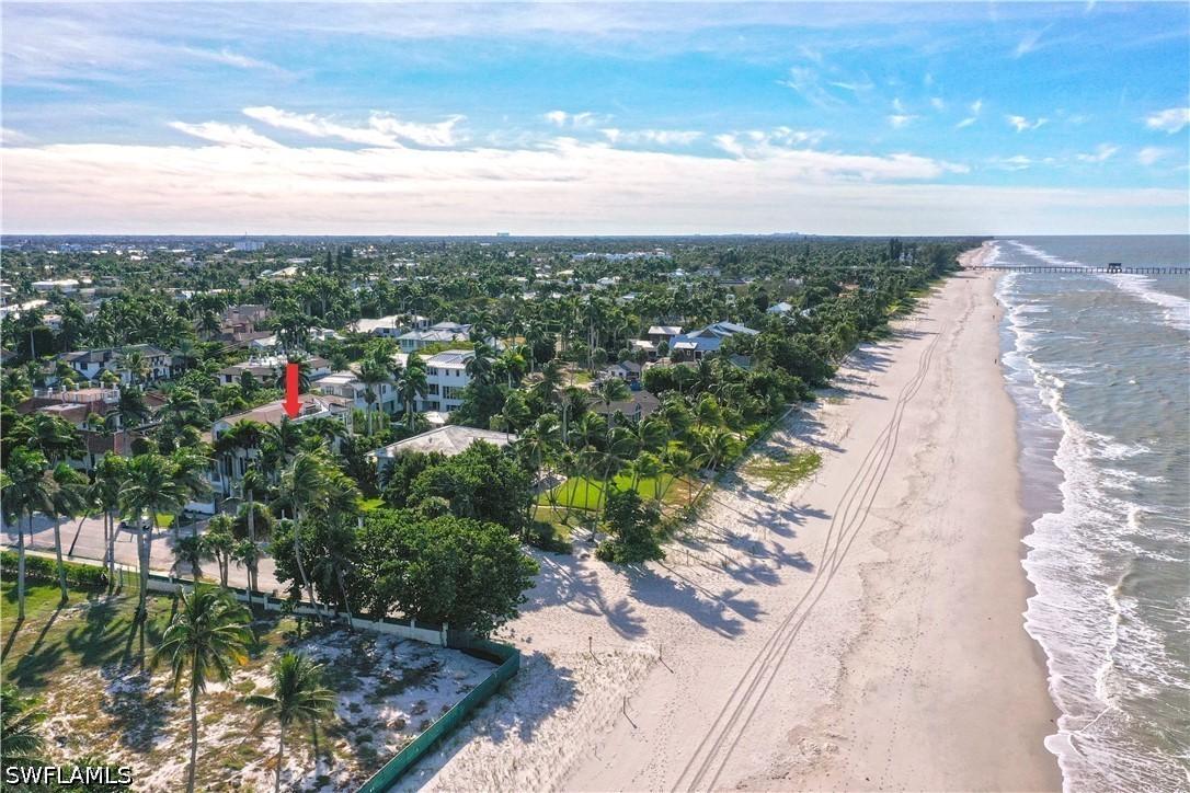 40 5th Ave., Naples, FL 34102