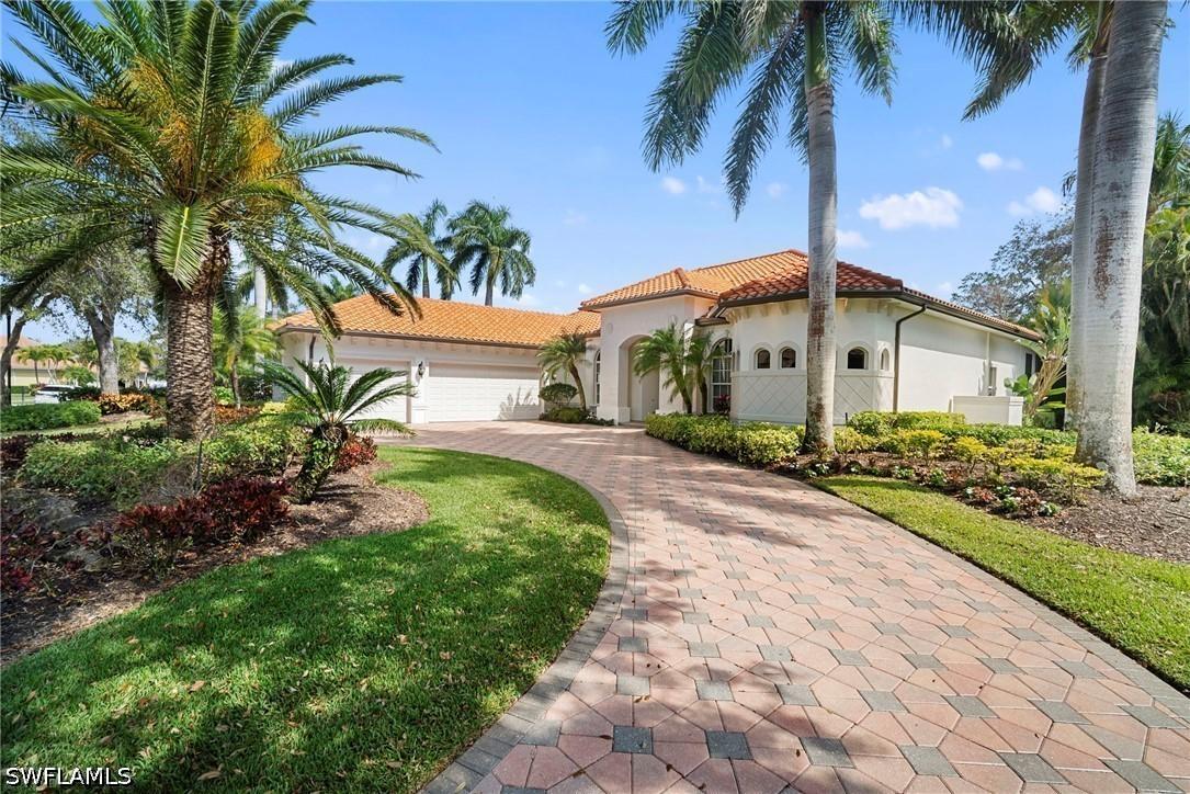 7620 Palmer Ct., Naples, FL 34113
