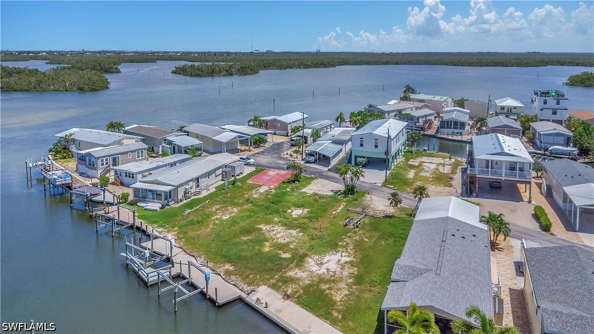 65 Nancy Ln., Fort Myers Beach, FL 33931