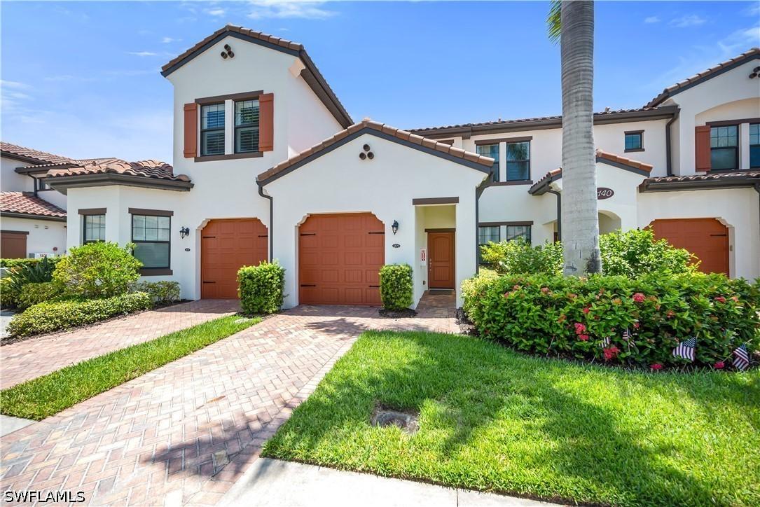 15140 Palmer Lake Cir. #201, Naples, FL 34109