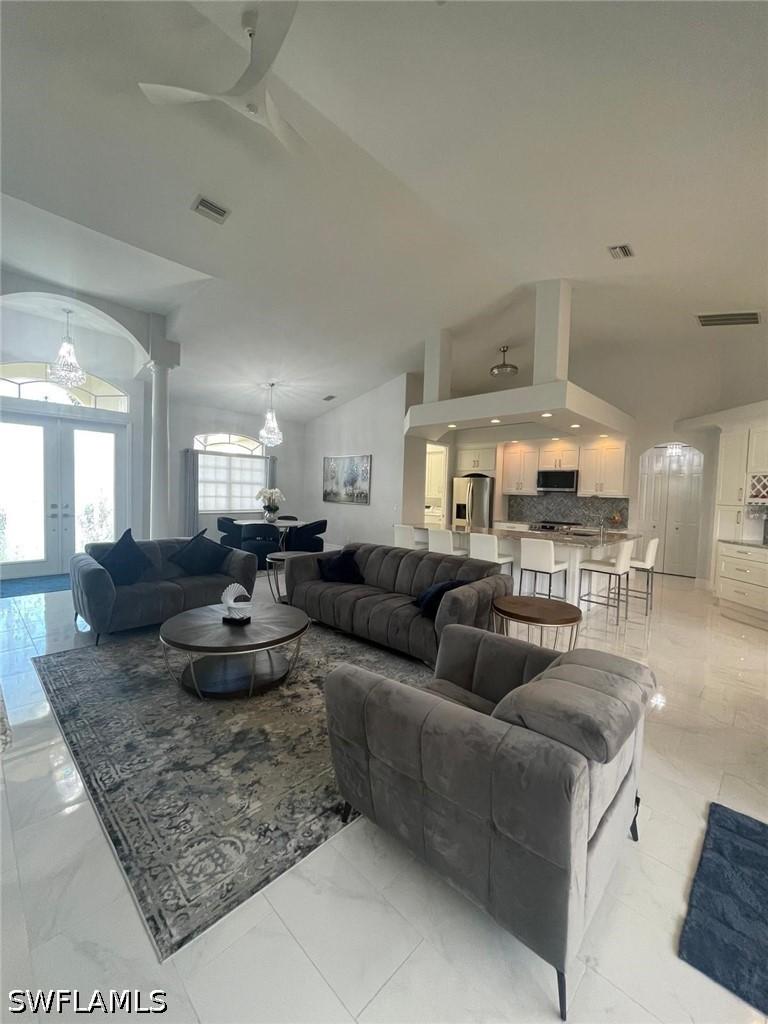 8268 Southwind Bay Cir., Fort Myers, FL 33908