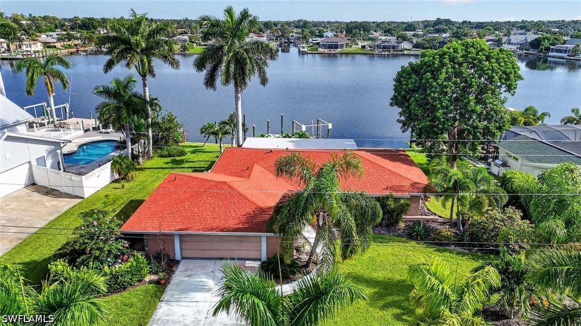 1802 Lakeview Blvd., North Fort Myers, FL 33903
