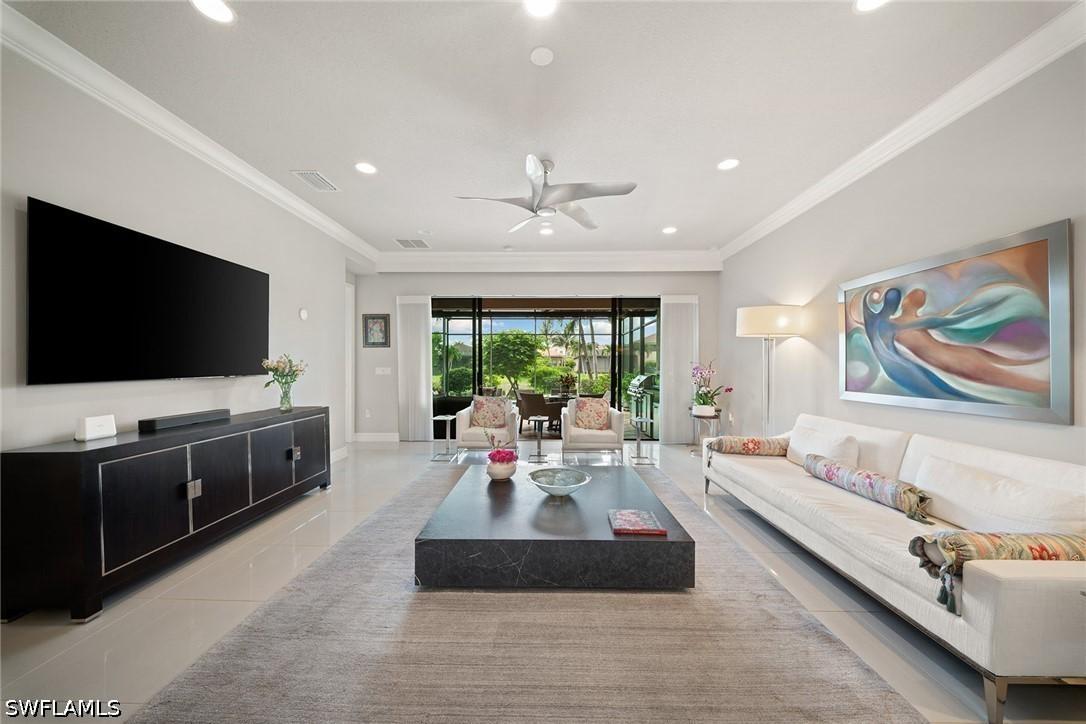 13617 Mandarin Cir., Naples, FL 34109