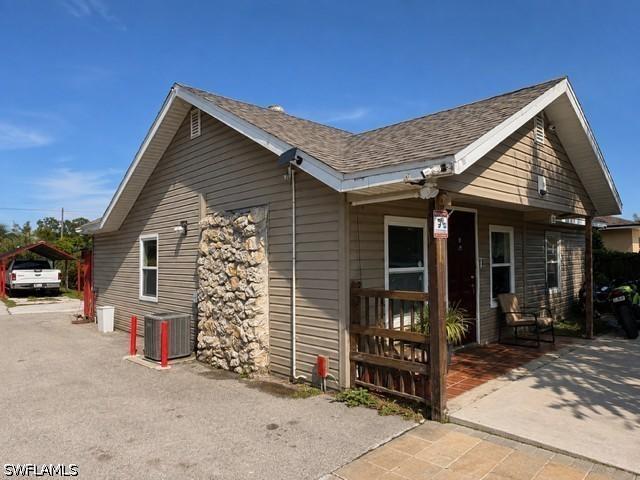 5625 7th Ave., Fort Myers, FL 33907