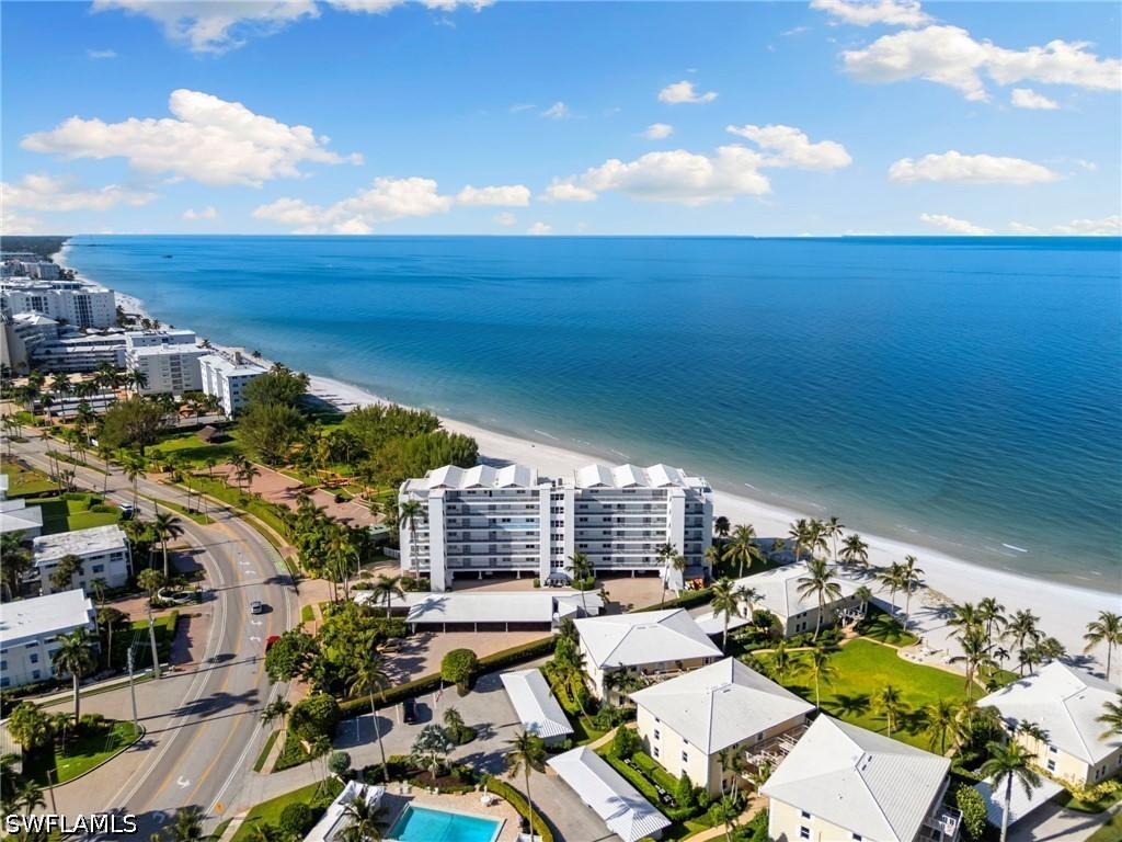 2121 Gulf Shore Blvd. #203, Naples, FL 34102