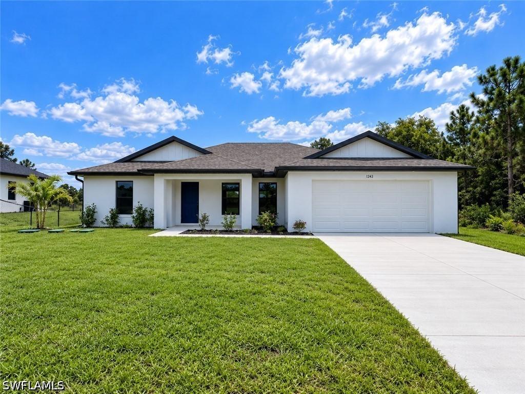 1243 Deauville St., Lehigh Acres, FL 33974