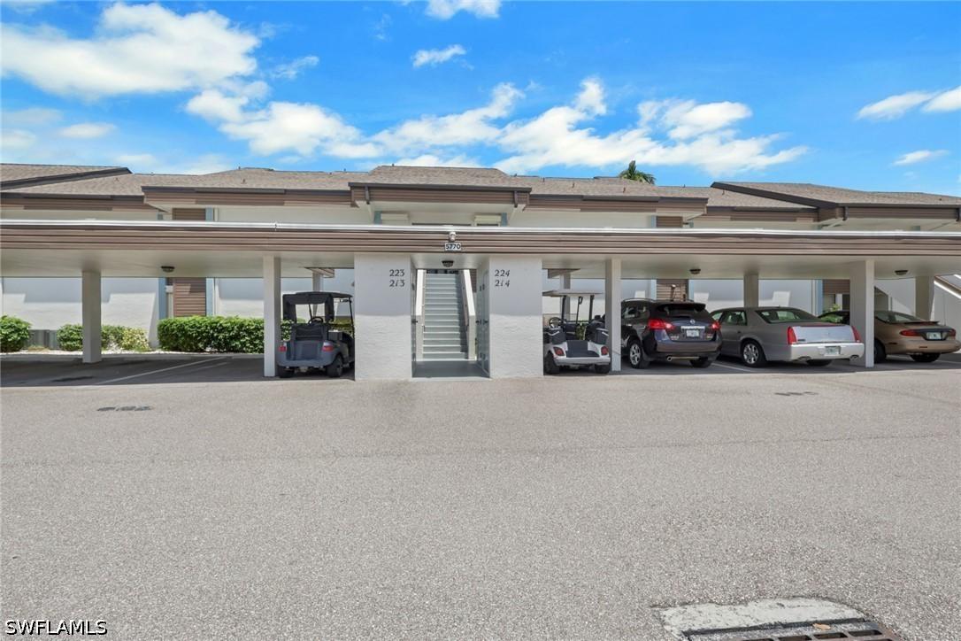 5770 Trailwinds Dr. #213, Fort Myers, FL 33907