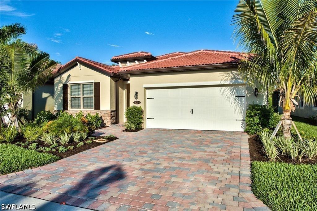 16354 Barclay Ct., Naples, FL 34110