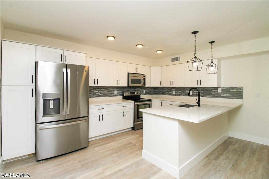 129 Forest Lakes Blvd., Naples, FL 34105