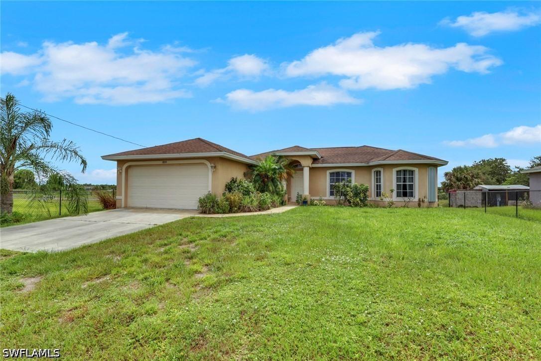 3890 68th Ave., Naples, FL 34120