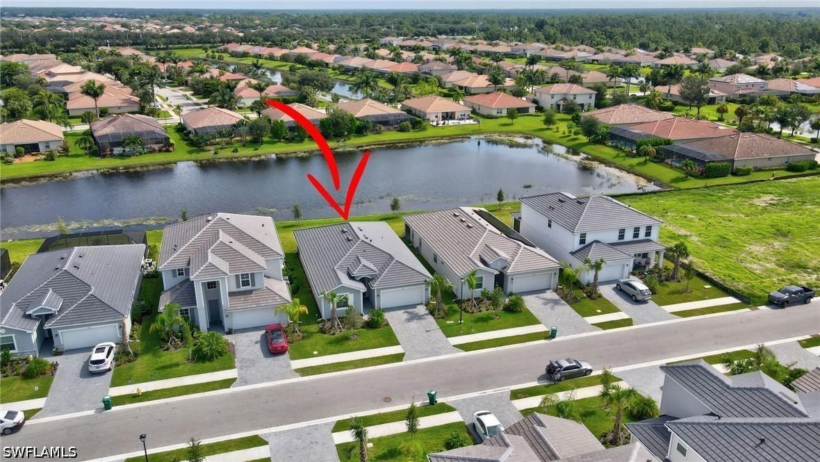 2301 Avocado Ln., Naples, FL 34120