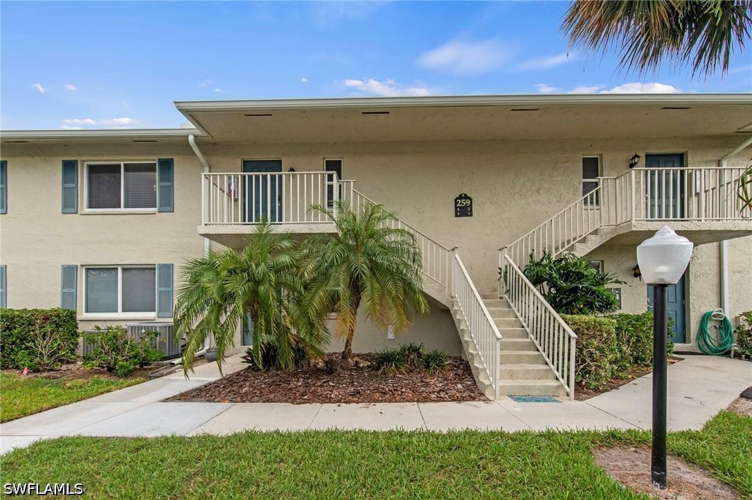 259 Winners Cir. #4, Naples, FL 34112