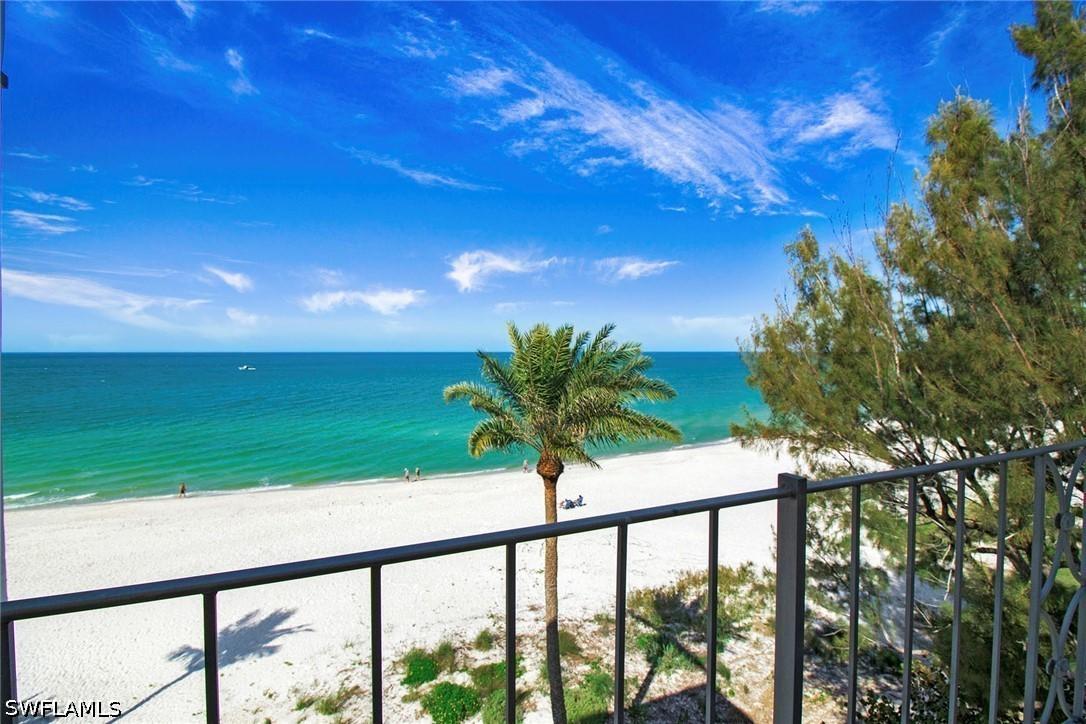 2011 Gulf Shore Blvd. #56, Naples, FL 34102